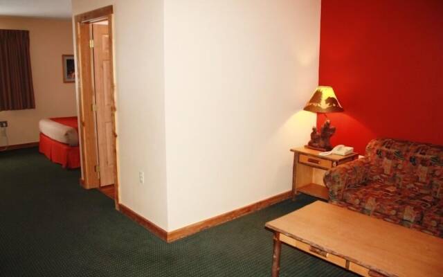 The Lodge at Crooked Lake