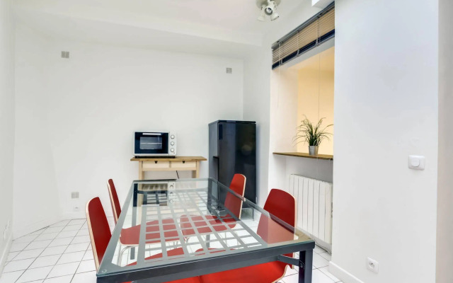 BP Apartments - Charming Louvre