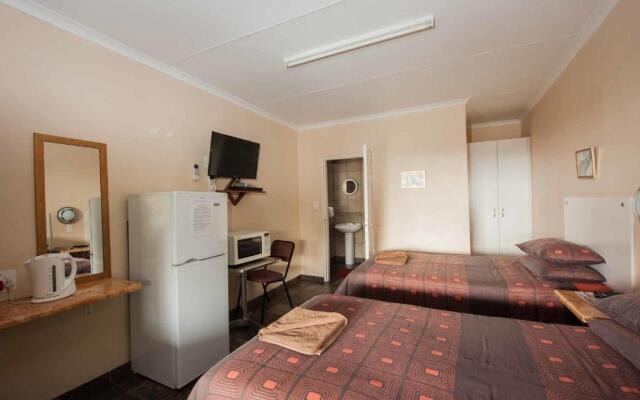 Ingwe Guesthouse