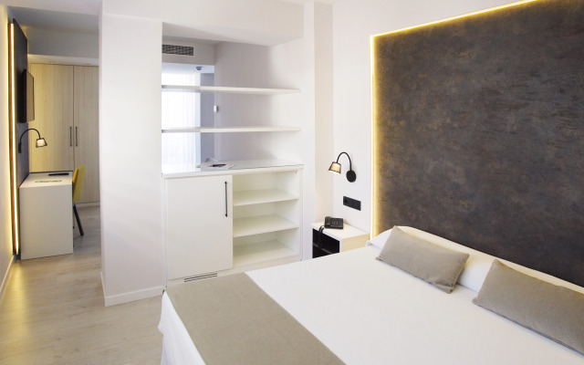 Benidorm Centre Hotel - Only adults