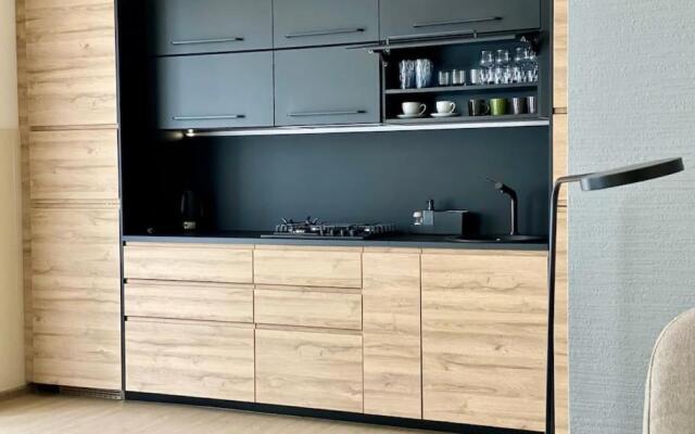 CITY HALL Studio Apartment by Hostlovers