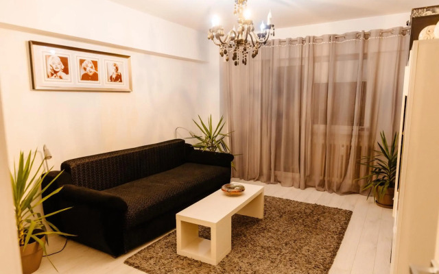 Glamour Ultracentral