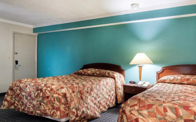 Rodeway Inn