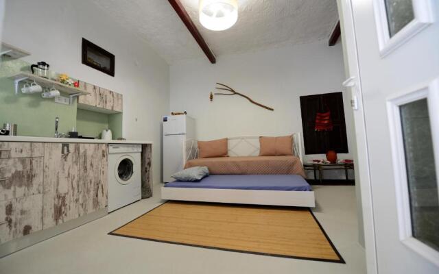 Traditional Cretan Country House (9klm from Elafonissi)