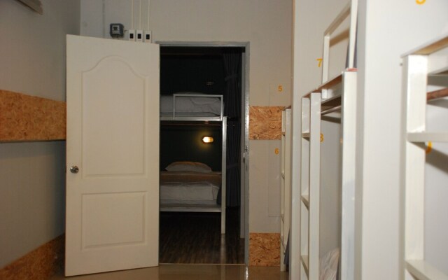 Buathai Loft Hostel Hua Hin