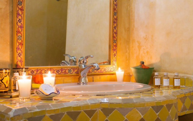 Riad  Emotion