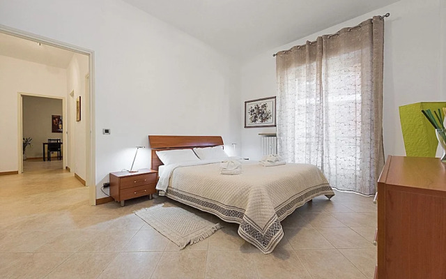 Flats4Rent Happy Days