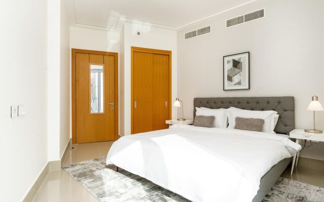 Whitesage - Modern and Unique Apartment with Fountain Views