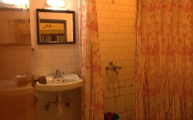 OYO 120 Hotel Tayoma