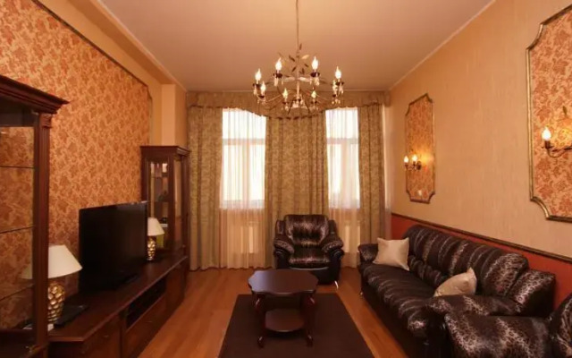 Суткиаренда на Невском