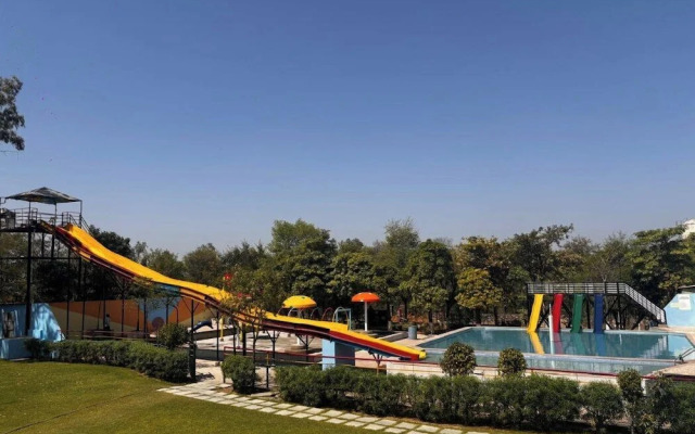 Swapanlok Farms And Resorts