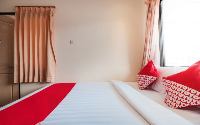 Super OYO Capital O 141 Fatmawati Cozy Residence