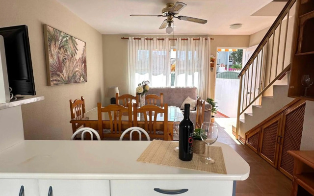 Ref d2 apartamento duplex 3 hab playa sol