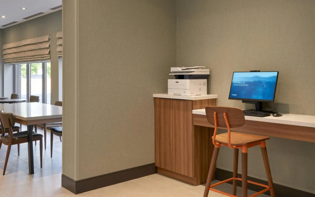 Fairfield by Marriott Niagara Falls, Canada