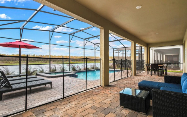 Storey Lake 10br Lakeview Home 4165