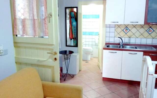 Studio in Petrosa, With Enclosed Garden and Wifi - 5 km From the Beach