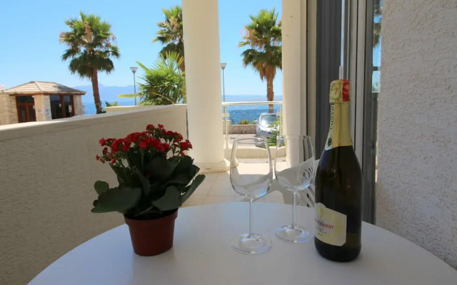 Albania Dream Beachfront Apartment