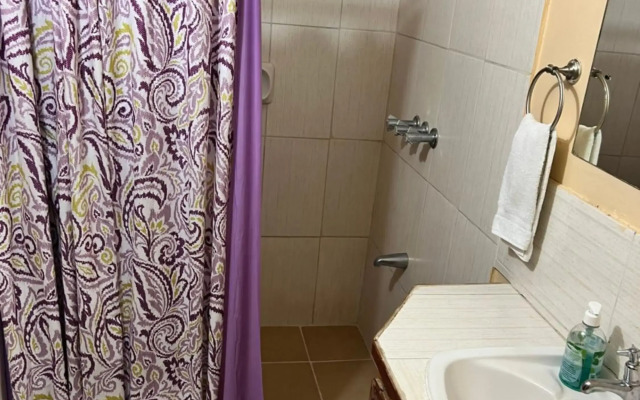 Shirvan Holiday Apartments Two Bedroom