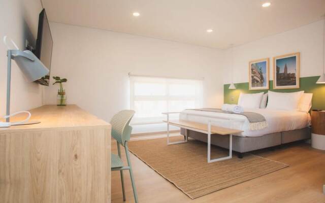 Jungle Style 1BR in Laureles