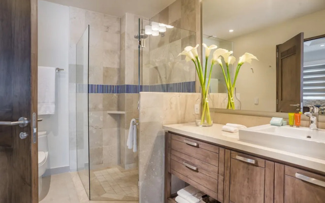 V Azul Vallarta - Luxury Vacation Rental Adults Only