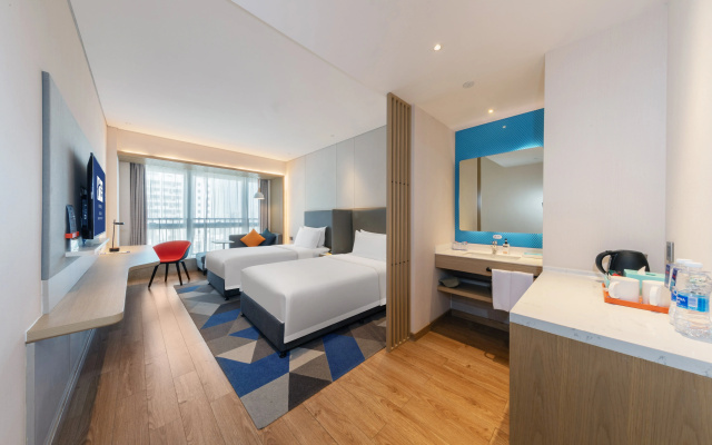 Holiday Inn Express Shenzhen Haiyuan City by IHG