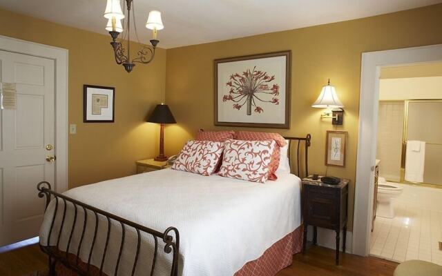 Smithfield Inn