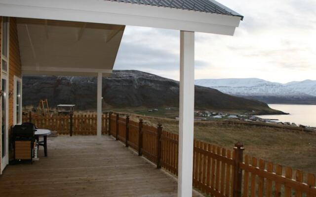 Setrid Holiday Home