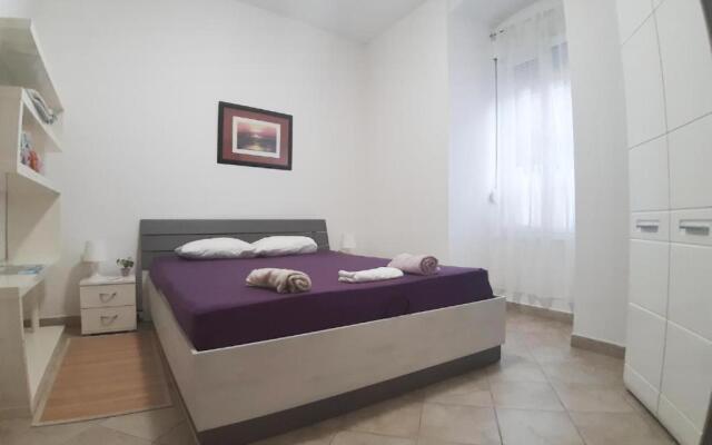 Fresh apartman, centar, ugodno svjež i jako mirno