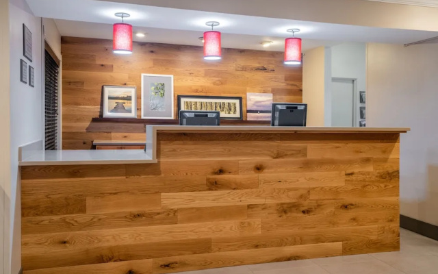 Country Inn & Suites By Carlson Toledo, OH