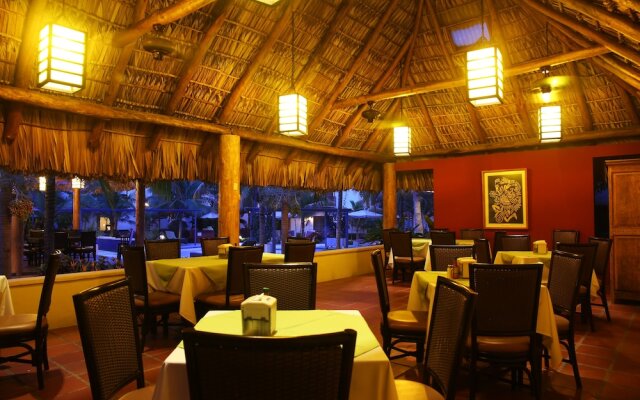 Boca Olas Resort Villas