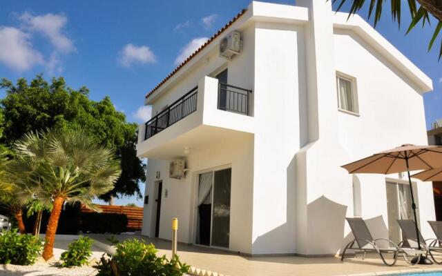 Villa Olivia, Coral Bay