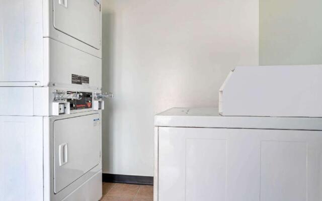 Suburban Extended Stay Hotel
