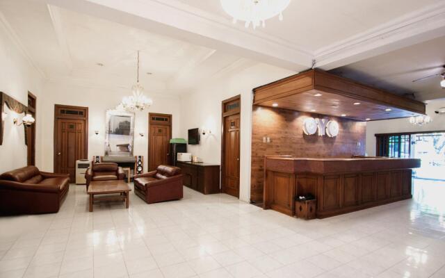 OYO 194 Hotel Sapta Gria