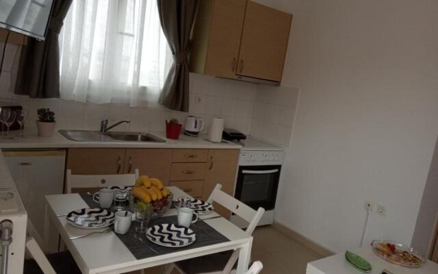 Nikis Apartment 3