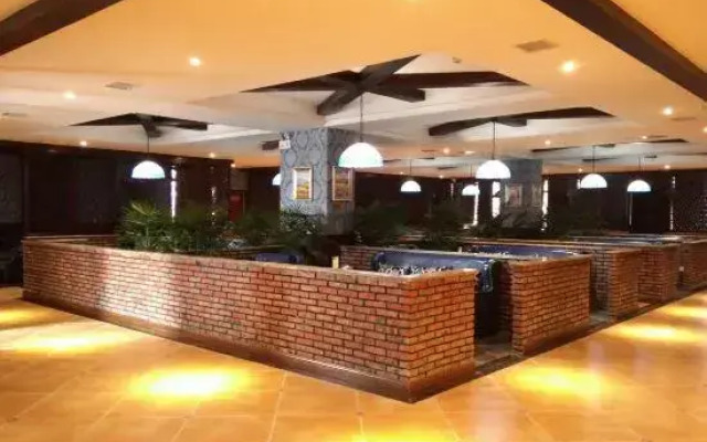 Yi Lian Hotel