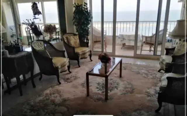 Alex apartment