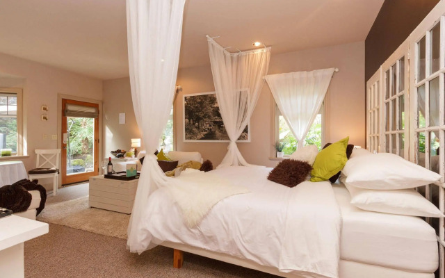 Amara Bed & Breakfast