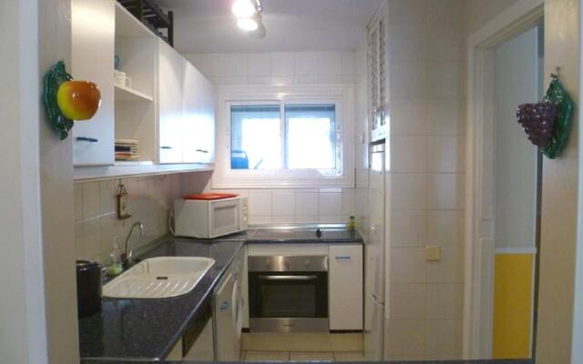 14963 - Front Line Beach Apartment