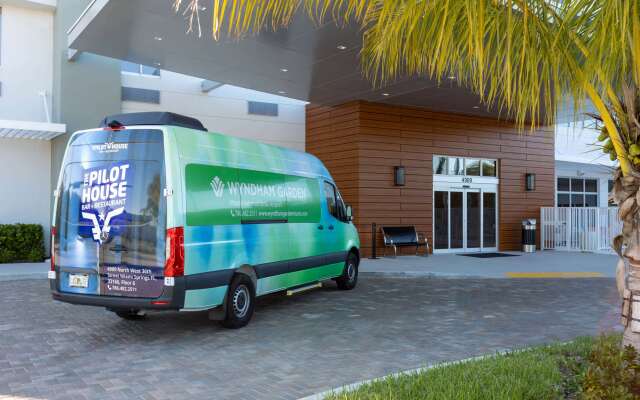 Wyndham Garden Miami International Airport