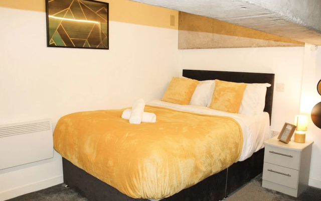 Modern Luxury Serviced Duplex Apartments by Repose