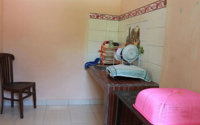 Citrus Tree Rooms - Arik