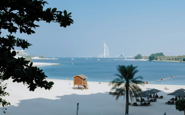 1BR with Ocean Views Palm Jumeirah