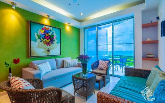 Deep Blue Condos - 103