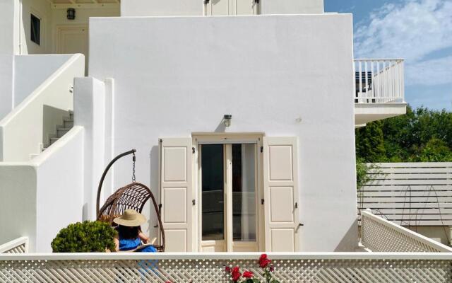 Sorokos Suite 8