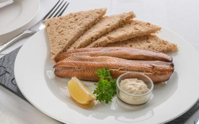 St Cuthbert's House - Guest house