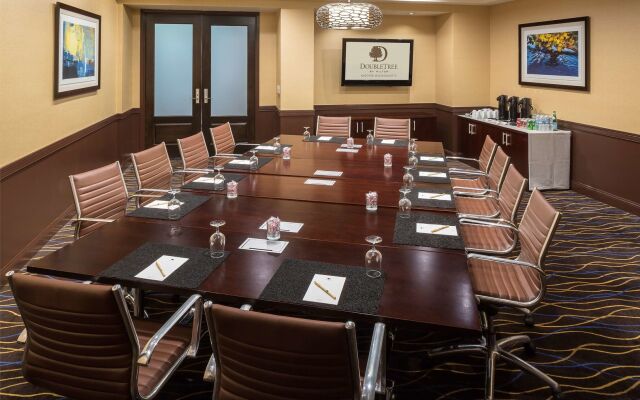 DoubleTree by Hilton Boston - Andover
