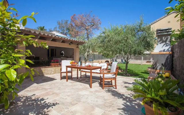 Roses in Alc dia With 4 Bedrooms and 2 Bathrooms - Villas_and_Bungalows in Alcudia - Photo 4