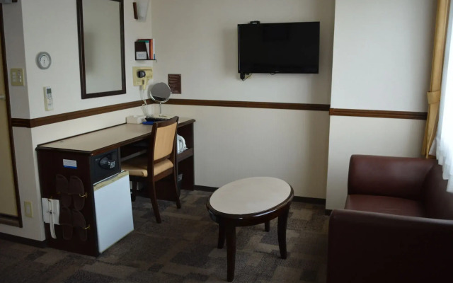 Toyoko Inn Chiba Station Higashi