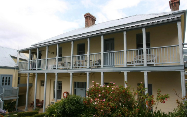 The Lodge on Elizabeth