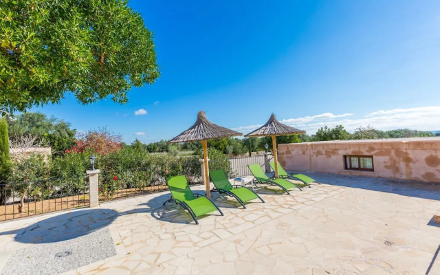 Can Fus in Campos With 1 Bedrooms and 1 Bathrooms